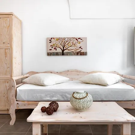 Aegeon Grande Megalochori (Santorini)